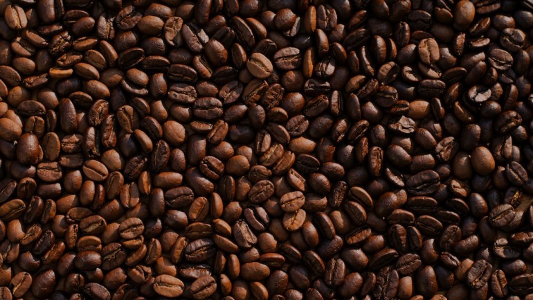 Kawa ziarnista świeżo palona – odkryj wyjątkowe doznania smakowe